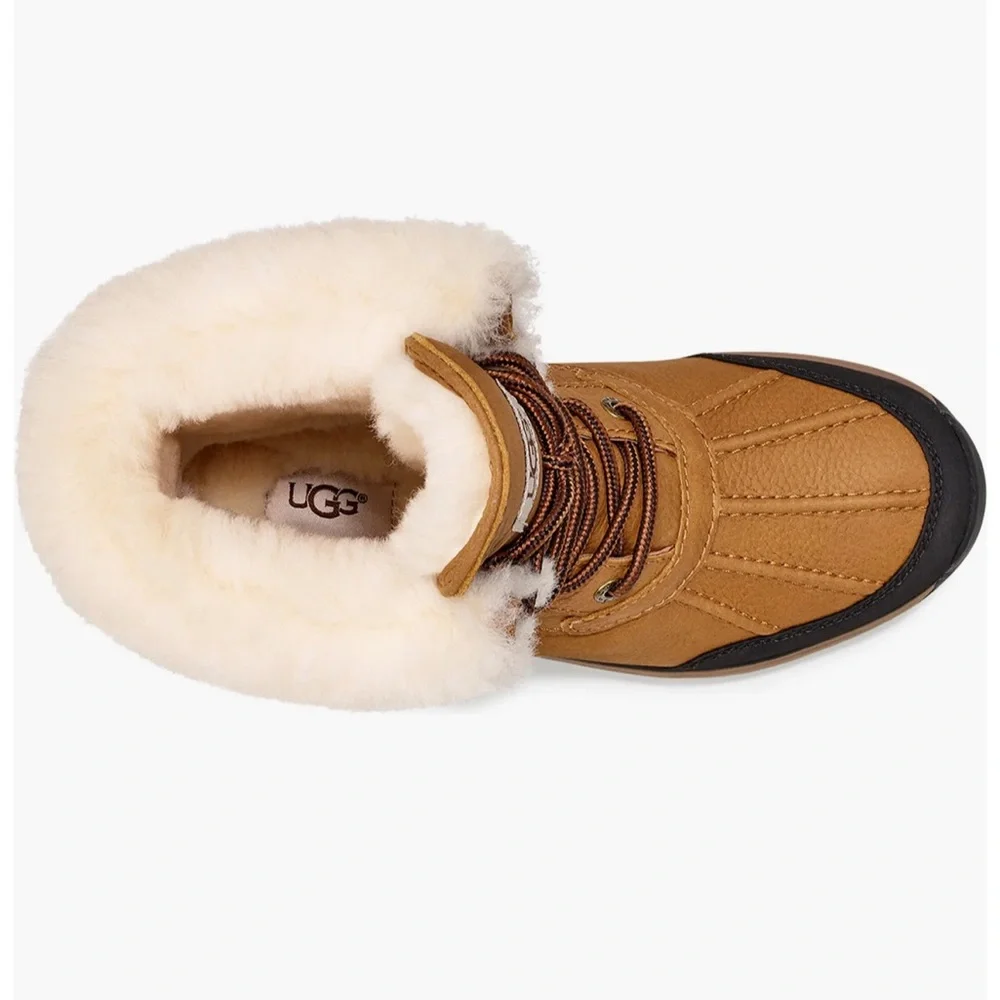 UGG Adirondack III Water Resistant Bootie Color: Chestnut WOMEN Sz 6 $250 gently